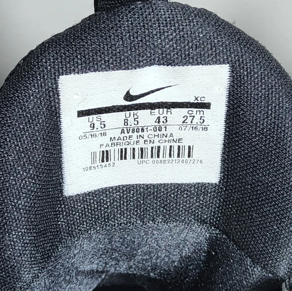 Nike Men's Air Max Wavy 'Triple Black' Size 9.5 - Picture 10 of 10